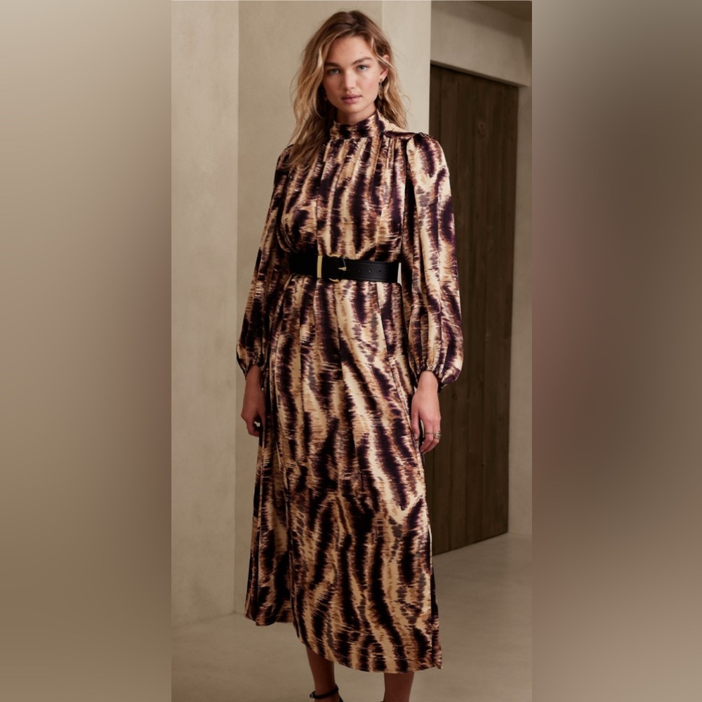 Auriela Maxi dress from BR Factory! never worn!